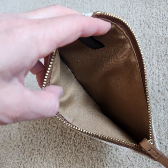 Unused Fossil Wristlet Striped Canvas - Picture 3 of 3